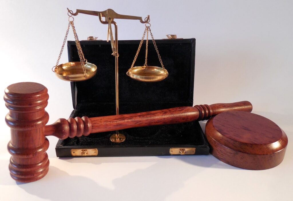 hammer, libra, dish-802301.jpg